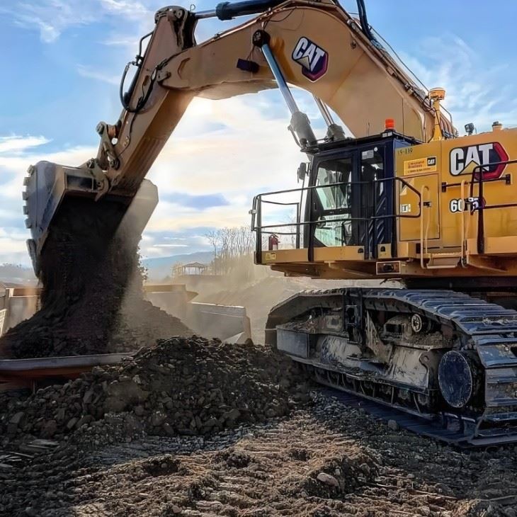 Cat 6015B Bucket